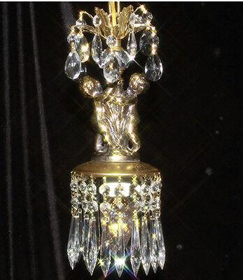 Nude Cherub hangi...