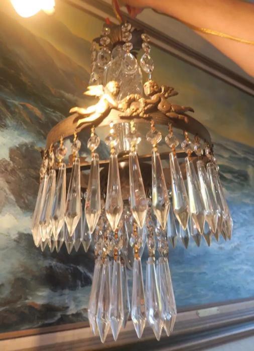 Vintage Flying Ch...